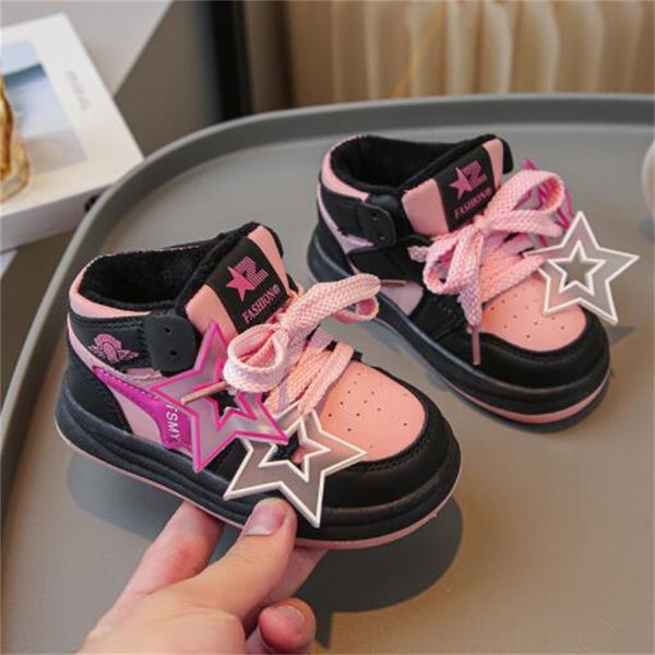 Chaussures de sport pour enfants en plein air Designer Baskets pour bébés en bas âge Classique Bébé Garçons Filles Chaussures de sport Mode Baskets légères pour enfants