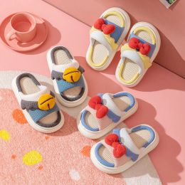 Pantoufles d'extérieur en coton doux pour enfants, chaussures mignonnes à plateforme plus épaisse, pour garçons et filles, en lin, intérieur et extérieur, antidérapantes, sandales pour bébé, printemps et automne