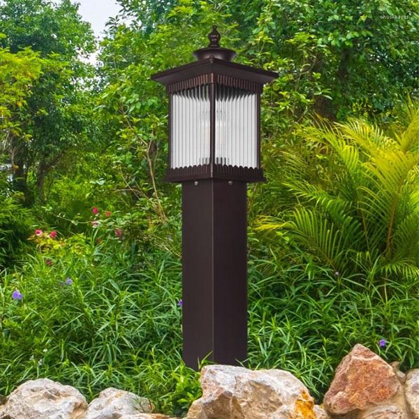 Lámpara de césped al aire libre piso de jardín a pared impermeable Patio de la pared Villa cuadrada Villa