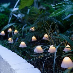 Guirlande LED extérieure lumières solaires champignon paysage étanche lampe de chaîne de Noël pour pelouse jardin patio rue décoration 220429