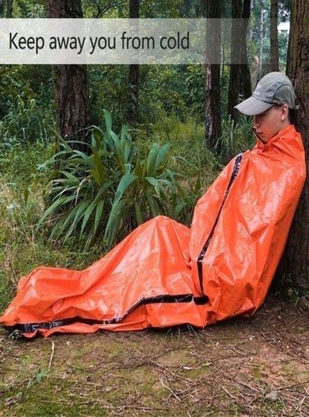 Vida al aire libre Bivy Saco de dormir de emergencia Térmico Mantener caliente Impermeable Mylar Primeros auxilios Emergencia Blanke Camping Supervivencia Gear7236765