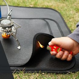 Outdoor Pads Camping Vuurvaste Doek Picknick Barbecue Vlamvertragende Beschermende Mat Siliconen Gecoat Grill BBQ-apparatuur 230909