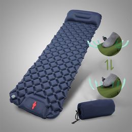 Coussins d'extérieur Matelas de couchage de camping en plein air Matelas gonflable avec oreillers Tapis d'air ultraléger Lit Pompe à air intégrée Équipement de randonnée de voyage 230210