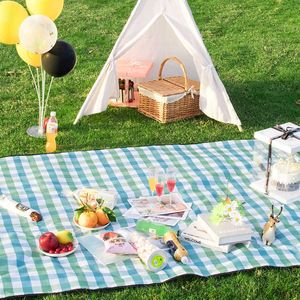 Buitenblokken Picknickmat Dampbestendig Mat draagbare waterdichte picknickdoek camping gazon mat strand mat gras gratis J23032444