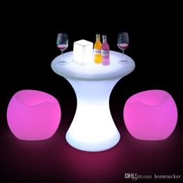 Outdoor Remoto -besturing LED LICHT Kruk Kruk Garden Plastic Led Light Up Furniture Hoge cocktailbars en stoelen