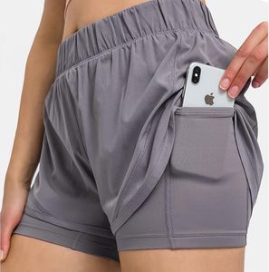 Correr al aire libre Pantalones cortos falsos de dos piezas Pantalones de seguridad de tres partes Ropa interior de gimnasia de alta elasticidad Absorbente de sudor Cintura ajustable invisible Cuerda Leggings cortos de yoga