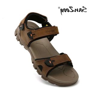 Sandales extérieures en cuir d'été Chaussures de plage pour hommes Designer Direct Ship E72