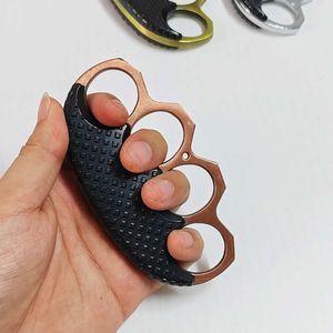 Outdoor zelfverdediging Vuist Cl Ontwerpers Martial Arts Props Clip Stijl Vier Vinger Tijger Ring Survival Apparatuur BZ8B