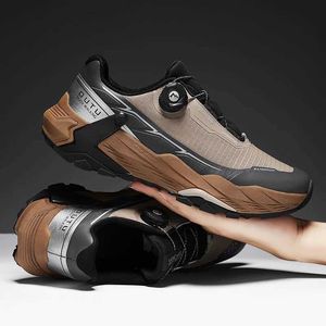 Outdoor Schoenen Sandalen Nieuwe Wandelschoenen voor Mannen Mountain Heren Sneakers Waterdicht Camping Trekking Laarzen Klimmen Sport Anti slip Man Tactische Schoenen YQ240301