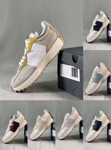 Outdoor schoenen sneakers ontwerper luxe trainers vrouwen mannen schoen hardloop drievoudige lopers nieuwe 327 moonbeam moonbeam 6axg9173739