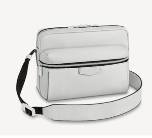 Bolsas para hombros al aire libre bolsos de cintura con bolsos de cuero reales para hombres de marca famosas bolsas de mano M30233 Mensajero multifuncional M30243