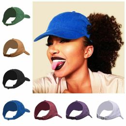 Capes de baseball sport extérieur Backless Ponytail Hat Visor Sun pour femmes Pouffon Pony Baseball Beach Camping Travel Coiffure Coiffure 240411