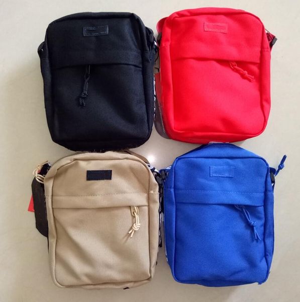 Bolsas de mensajero para deportes al aire libre 18ss Lona para hombres Bolsa cruzada pequeña Bolsos causales lisos para niñas Mini cremallera Diseñador deportivo Paquete de pecho