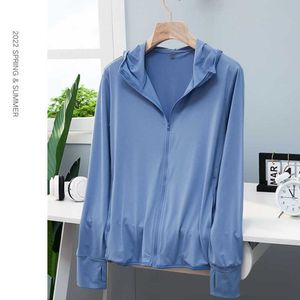 T-shirts d'extérieur Vêtements de protection solaire UPF50 Manteau à capuche en soie glacée pour femmes Cool Gentleman Jacket Vêtements de climatisation pour l'été J230214