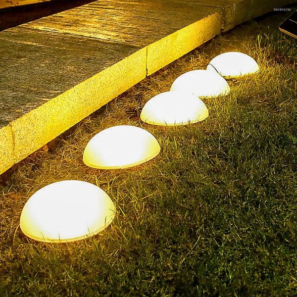 Luz de tierra solar impermeable al aire libre en forma de bola 5 en 1 Lámpara de césped de jardín Camino Paisaje Medio global