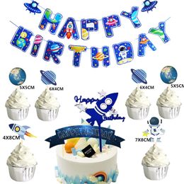 Space extérieur Astronaut Cupcake Topper Universe Series Cake Toppers Banner Joyeux anniversaire pour les enfants Décoration de gâteau de fête d'anniversaire