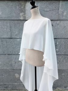 Vêtements d'extérieur grande taille col rond en mousseline de soie robe de mariée Cape élégante longue longueur au sol femme blanc Banquet ondulé