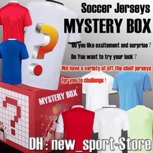 Outfit 22 23 Mystery Box Soccer Jerseys Fans Player Versie elke team shorts Elk seizoen elke broek voetbal Shirts Min Kids Kits Thai Foot