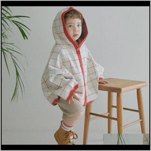 Vêtements d'extérieur bébé maternité livraison directe 2021 bébé fille hiver enfants manteaux de fourrure à carreaux à capuche manteau manteau enfant en bas âge veste petit garçon vêtements