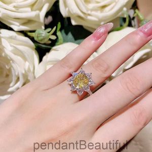 OVAL GOLDEN ZIRCON Net Red Live Broadcast New Simulation Topaz Flower Full Diamond Opening Ring Femme