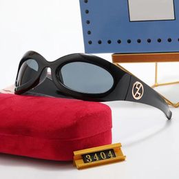 Oval Lens Sunglass Fashion Designer Lunettes de soleil Femmes Hommes Retro Sun glass Goggle Adumbral 4 Color Option Versatile Ourdoor Eyeglasses