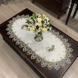 Couverture de table ovale tissu à manger européen brodé fil de polyester fleur tissu salon café napperon 211103