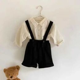 Sauthoue 2023 AUTOMNE NOUVEAU bébé Baby Bear Bear Broidered Flip Collar Shirt Solid Baby Coat Cotton Nouveau-Born