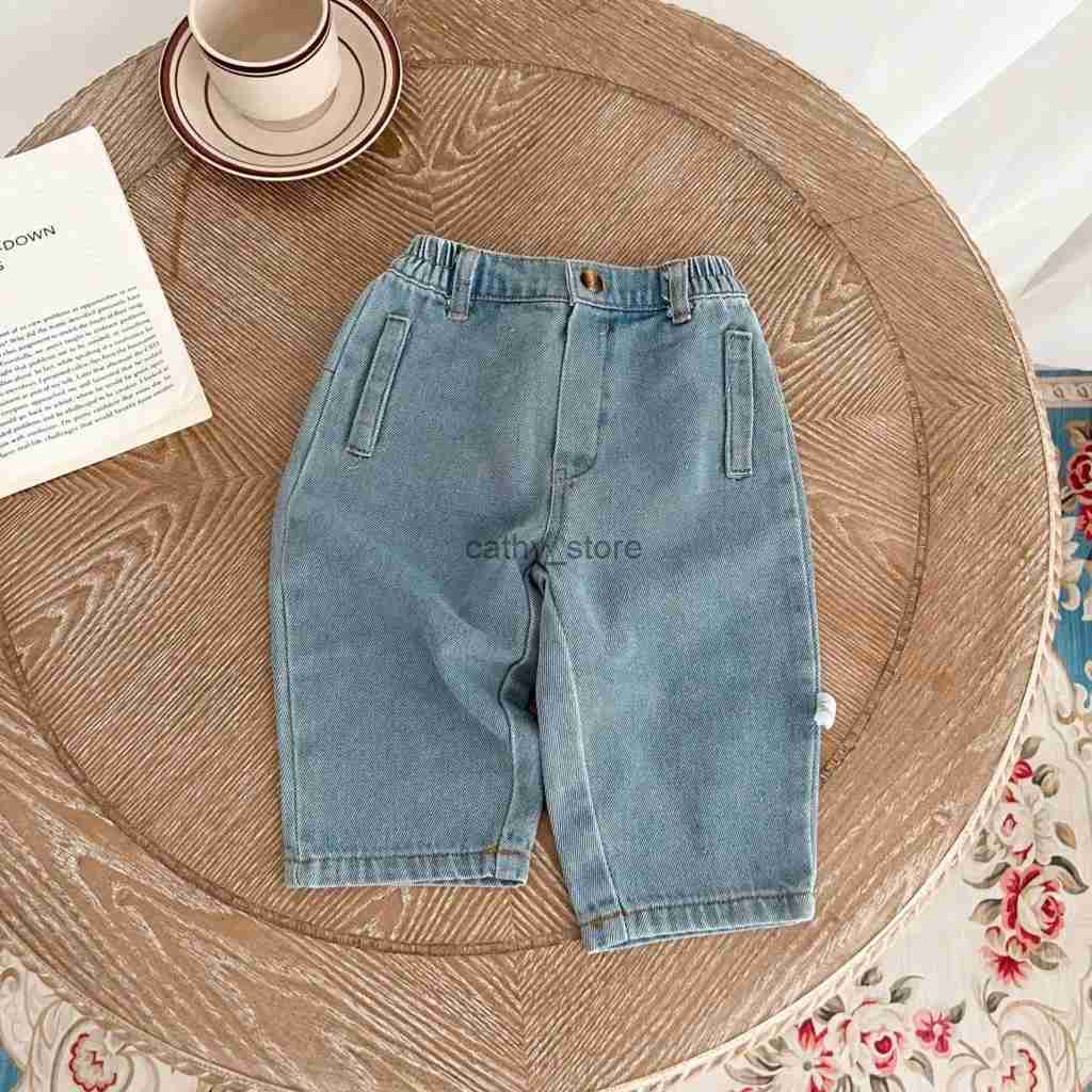 Macacão 2023 primavera outono coreano bebê meninos calças denim estiramento solto versátil infantil meninos jeans da criança meninos outfitsl231114