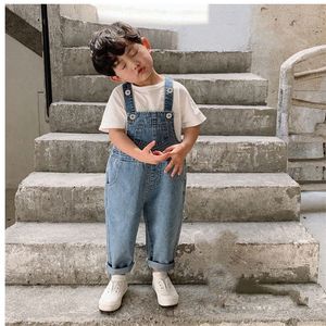 Salopette Printemps Automne Hommes Femmes Bébé Tout-match Jeans Occasionnels Couleur Claire Denim Salopette Tendance Bébé Garde-Robe Produit Unique Pantalon 220909