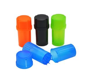 Overseas Hot-selling New Type Plastic Smoke Grinder Sealing Tank Two in One Spot Wholesale