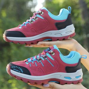 Chaussures d'alpinisme en plein air pour couples surdimensionnées Chaussures de sport durables antidérapantes pour hommes et femmes Chaussures de tourisme d'alpinisme et de randonnée pour hommes et femmes