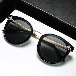 Lunettes de soleil surdimensionnées Oculos rétro mâle fer uv400 2020 luxe abeille mode pour femmes lunettes de soleil hommes carré marque Design