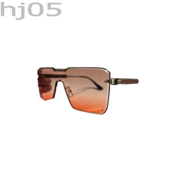 Lunettes de soleil surdimensionnées pour dames concepteurs délicats yeux à la mode portent de belles lunettes de soleil de fête mens matures lunettes de soleil design bouclier quotidien simplement PJ070 B23