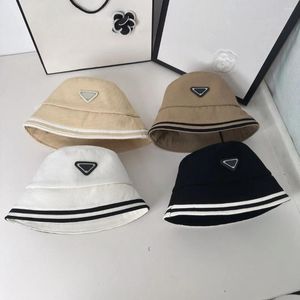Oversized brede rand hoeden mode luxe heren emmer hoed ontwerper dames casual strandpetten zomer visserspet zon 4 kleuren goede kwaliteit