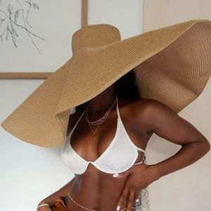 Chapeaux de plage de paille à bord large surdimensionné pour femmes grande protection UV Summer Floppy Foldable Sun Shade Hat 240528