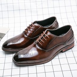 Oxford Men Solid Elegant Shoes Color Pu Square Head Brogue Gravure Lace Up Business Casual Wedding Party Daily AD215