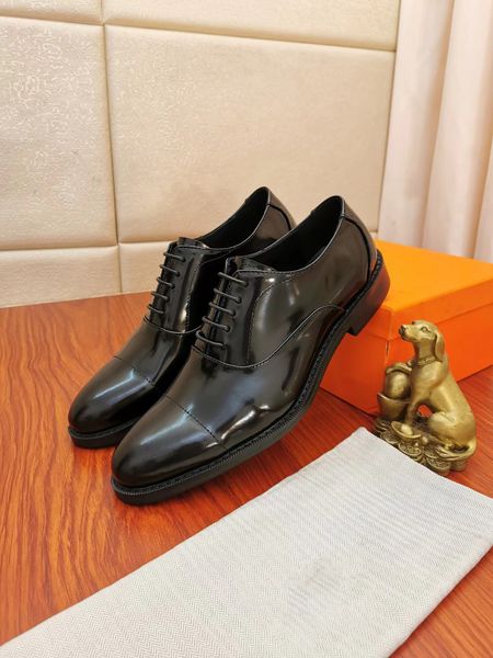 Chaussures Oxford chaussures en cuir décontractées d'affaires chaussures faites à la main cuir de vache importé de haute qualité chaussures en cuir pour hommes multi-style chaussures de créateurs célèbres décontracté formel