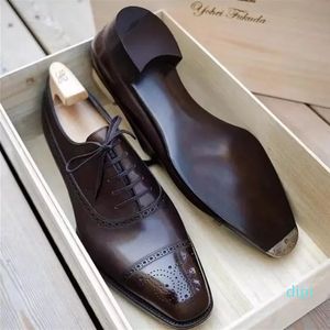 Oxford schoenen mannen pu solide kleur klassiek zakelijk feestje vierkant teen holle veter brogue mode jurk schoenen