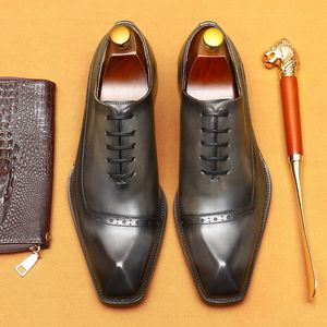 Oxfords Formele Italiaanse heren Echt lederen Handgemaakte Kwaliteit Fashion Elegant Black Wedding Sociale Brogues Shoes Man 4877