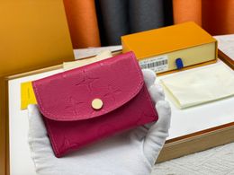 P77 Diseñadores de lujo para hombre de cuero suave para mujer Moda texturizada Mujeres de billetera corta Mujer cartera Original de la tarjeta Tarjeta Bolsos de mano Damas