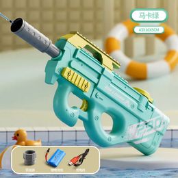 P90 Electric Water Gun Shooting Tirant entièrement automatique Summer Beach Childrens Outdoor Fun Toy Boys and Girls Adult Toy 240422