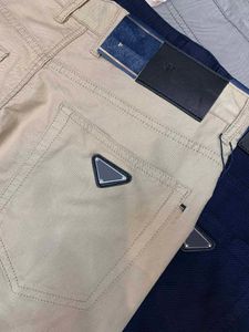 PAA Designer Luxury 2024 Primavera Verano Pantalones de vestir para hombres Pantalones de negocios de color caqui Pantalón casual Marca de moda Color sólido Pantalones casuales de pierna recta al por mayor