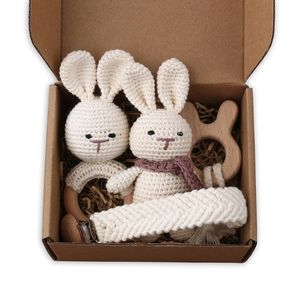 Fopspeenhouders Clips 4 stuks handgemaakte gehaakte baby konijn gevulde poppen geboren Bunny rammelaar speelgoed houten bijtring ketting clips 231202