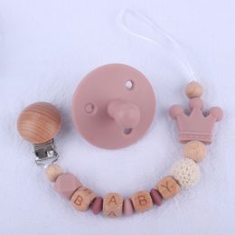 Clips porte-sucettes # Clip de sucette Nom personnalisé Perles de silicone faites à la main Bébé Factice Safe Dentition Chaînes de dentition Titulaire Chaîne Cadeau 221119