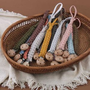 Pacifier Holders Clips# Retro Crochet Baby Anti Drip Pacifier Chain Nipple Virtual Bracket Clip geweven katoen Beech Wood Fopspeen clip D240521