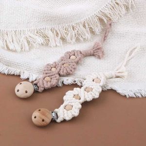 Supports de sucette Clips # rétro Crochet Fleur Baby Pacificier Clip à la main à la main de coton Beech Wood Zhuni Pu Support antidérapant Clip de sucette manquier D240521