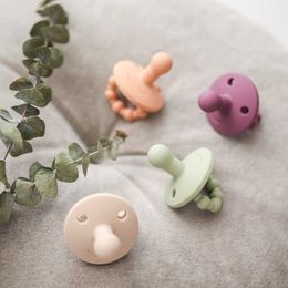 Chupetas # Brinquedo de dente de chupeta de bebê usado para produtos de mastigação de recém-nascidos, manequins de almofada macia, acessórios para cuidados com silicone de grau alimentício G220612