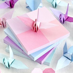 Papier d'emballage 400pcs couleur mélangée treillis carré origami petit papier frais de maternelle papier fait main bricolage mille papier grue papier de couleur en gros 230714