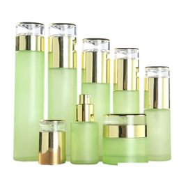 Bouteilles d'emballage Emballage de bouteille de lotion en verre cosmétique vert avec bouchon en plastique Vaporisateur vide 20Ml 30Ml 40Ml 60Ml 80Ml 100Ml 120Ml Drop De Ot0Nb