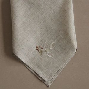 TADS 6PCS / LOT BROIDED BROIDED LINEN NAPKINS, PLATEMATS, TABLEAUX, NAPKINS OUEST, TEA TOUPE 40 * 40CM